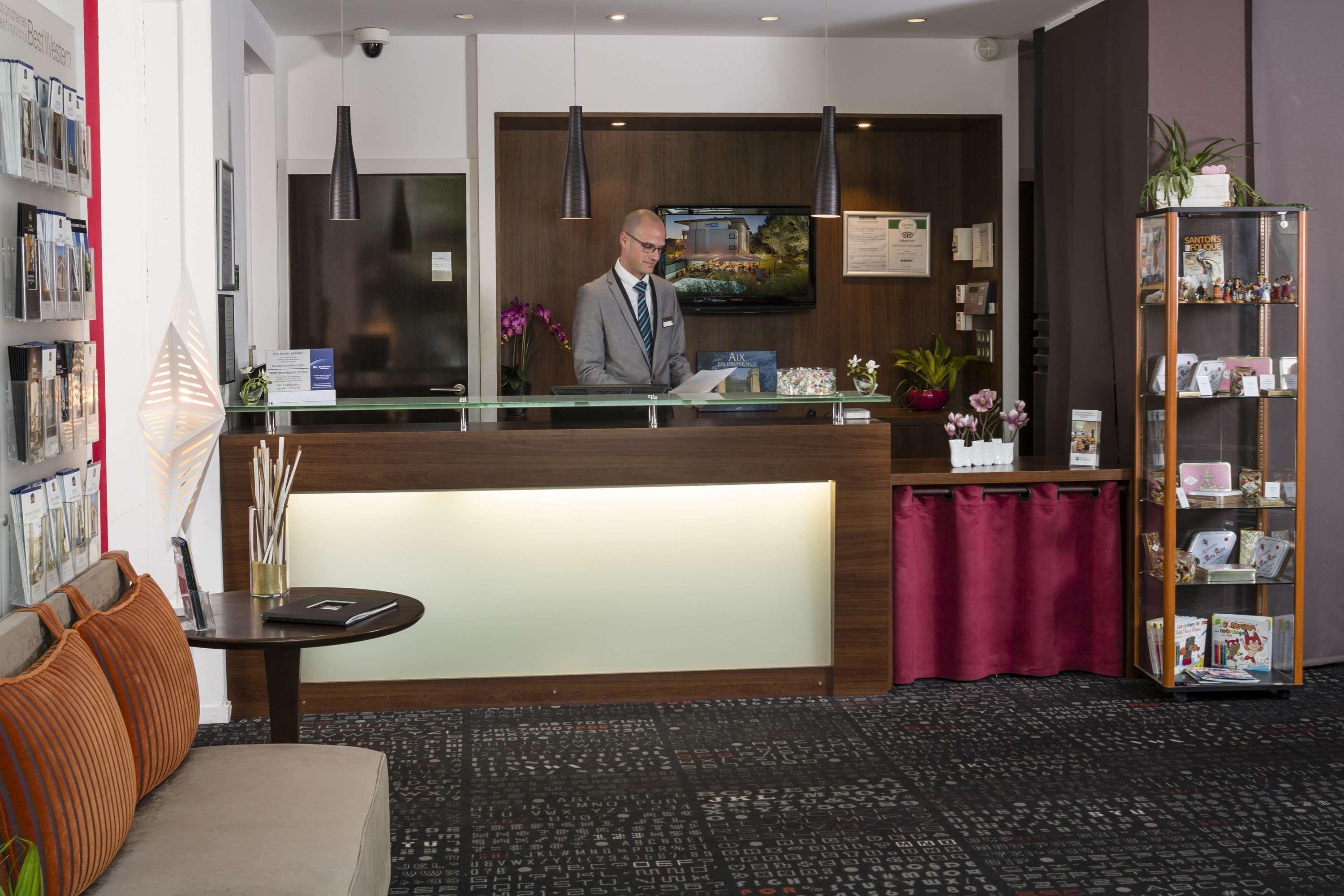 Mercure Aix-En-Provence La Duranne Gare Tgv Exteriér fotografie