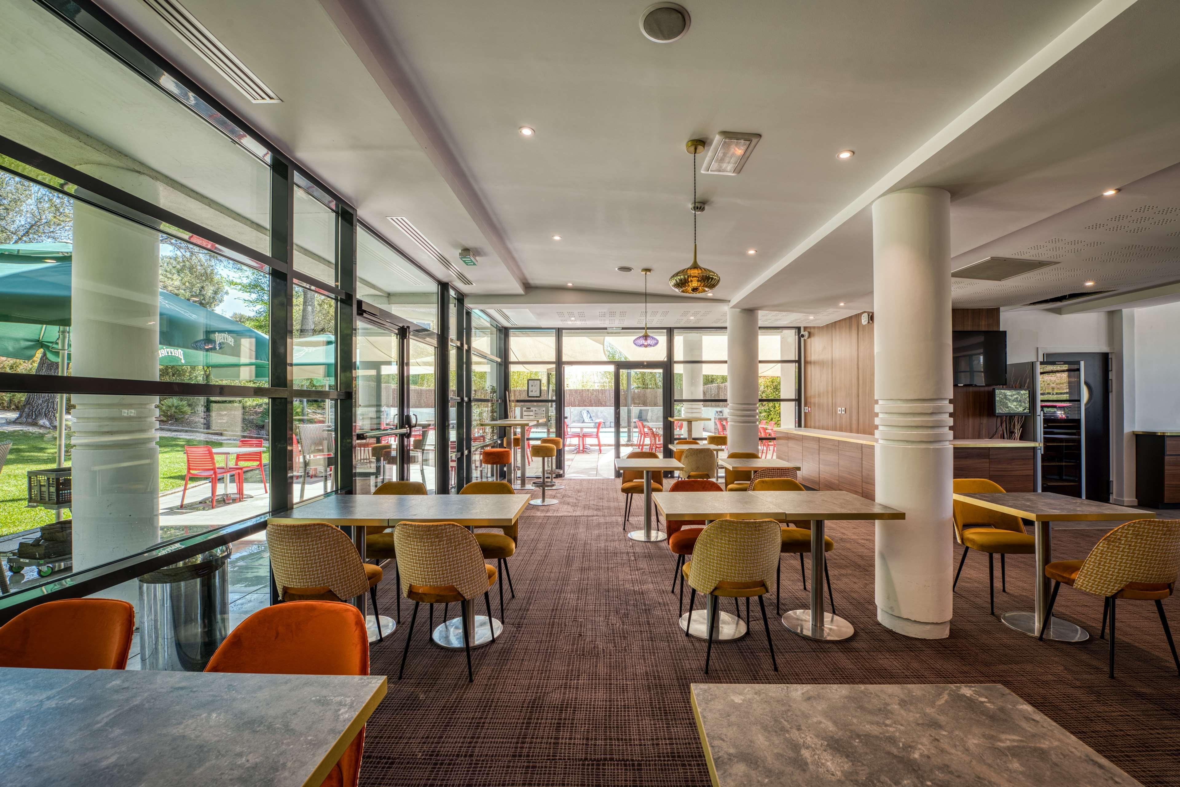 Mercure Aix-En-Provence La Duranne Gare Tgv Exteriér fotografie