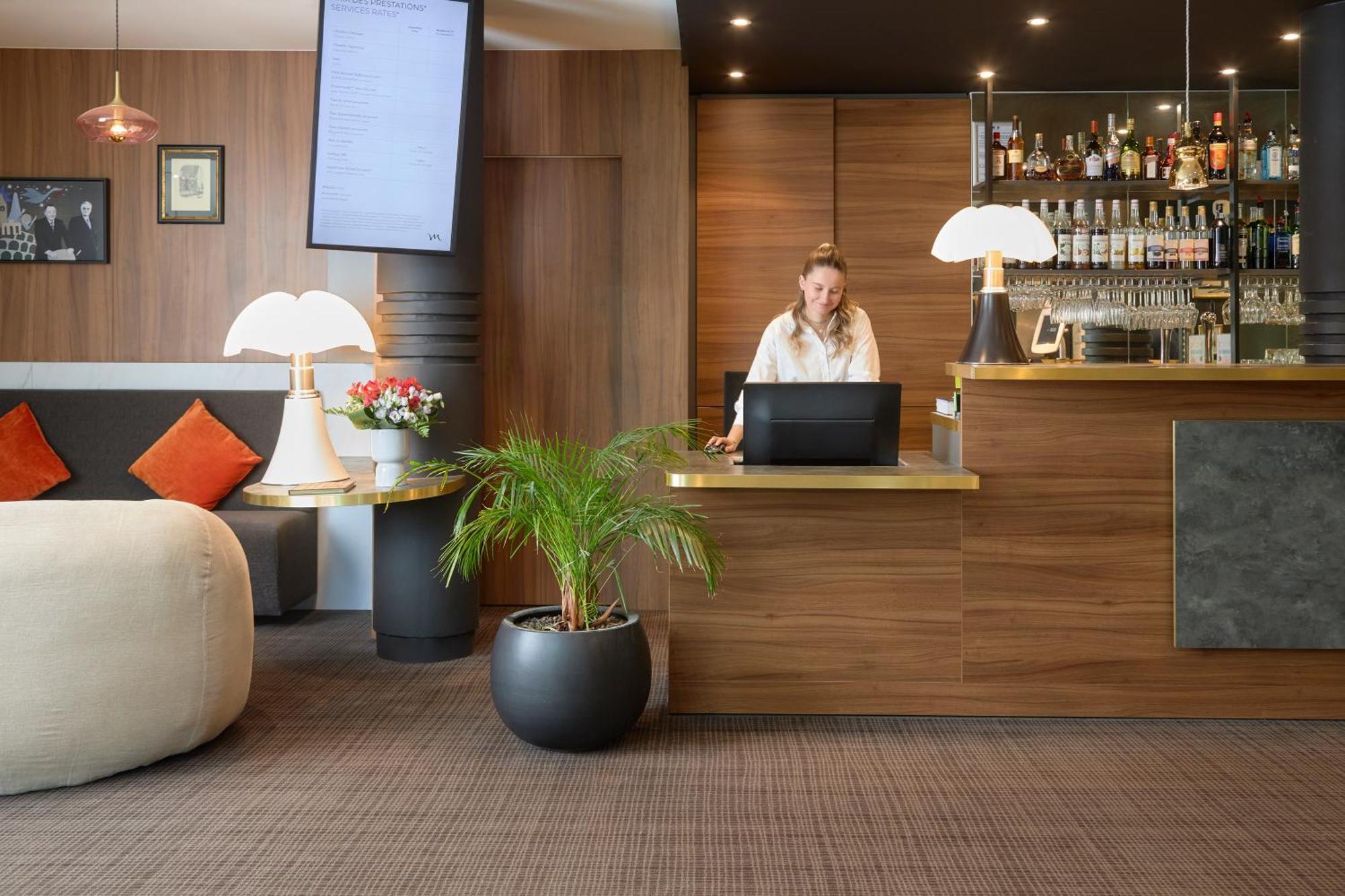 Mercure Aix-En-Provence La Duranne Gare Tgv Exteriér fotografie